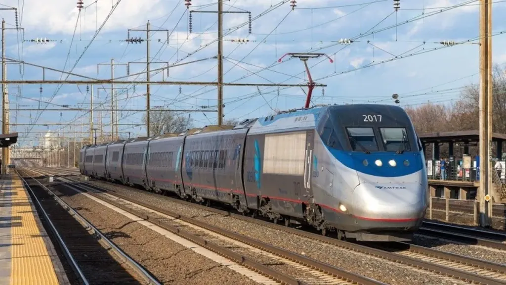 Un tren uniría Nueva York y Los Ángeles en menos de 72 horas