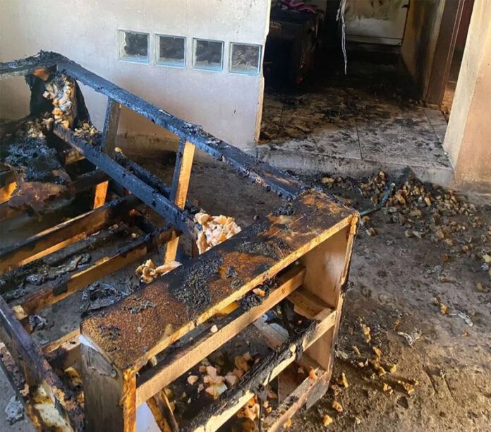 Una familia necesita ayuda tras perder gran parte de su vivienda en un incendio