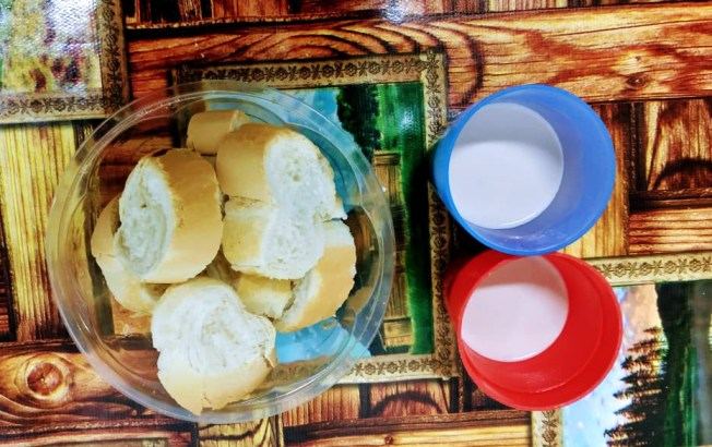 Una manzana, pan con queso y turrones: el Gobierno mostró cómo desayunan los chicos en Entre Ríos