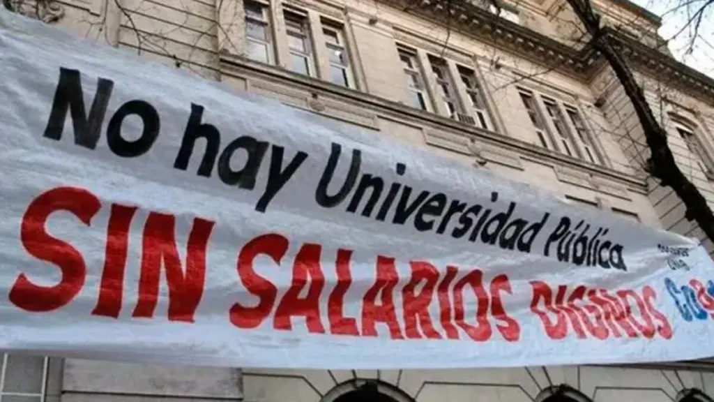 Universitarios realizarán un paro de 48 horas en la UNER por salarios y financiamiento