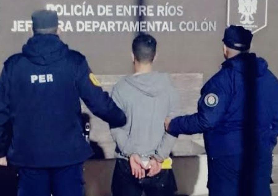 Violento incidente familiar en la zona oeste: un joven de 23 años fue aprehendido tras pelearse y amenazar a sus parientes