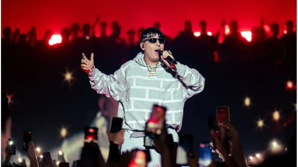 YSY A cerró «A la Gorra» con ocho shows agotados y una fiesta junto a su público