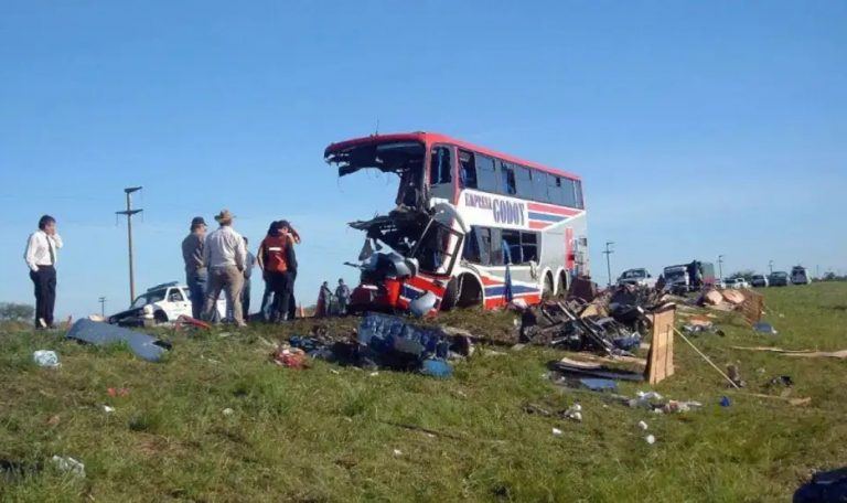 A 20 años de la tragedia, el chofer del micro, oriundo de Monte Caseros, rompió el silencio