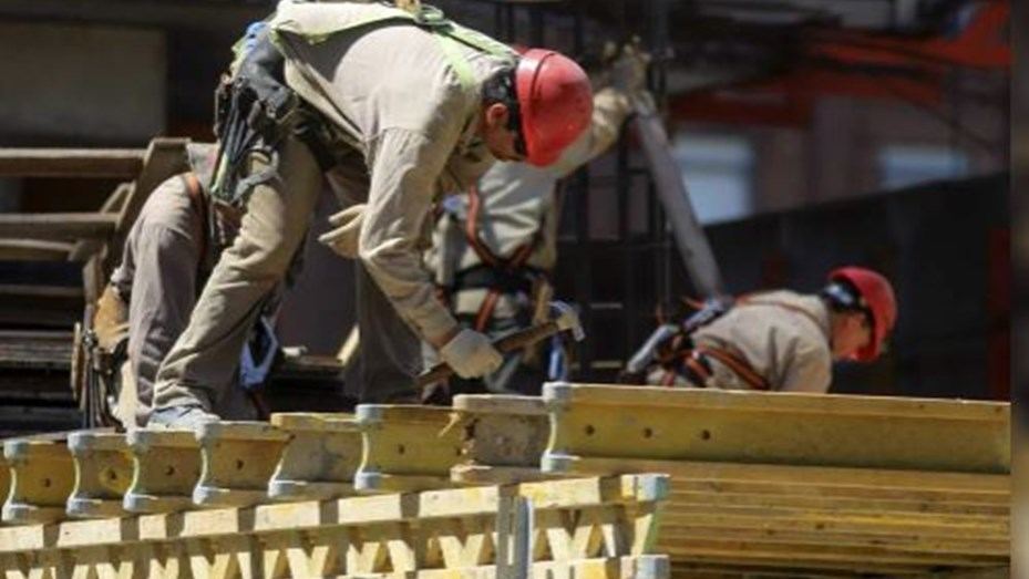 Actividad económica: cuáles son los rubros que más cayeron en agosto y empujan a una recesión técnica