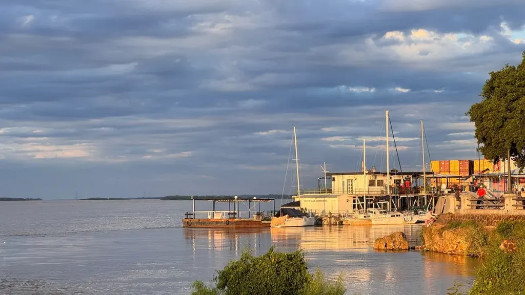 Advierten por un nuevo repunte del río Paraná debido a las abundantes lluvias que se pronostican
