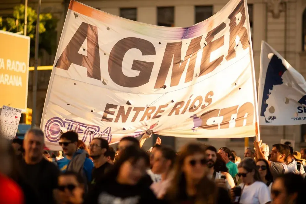 Agmer cruzó al Gobierno provincial por fallas en la liquidación de los haberes