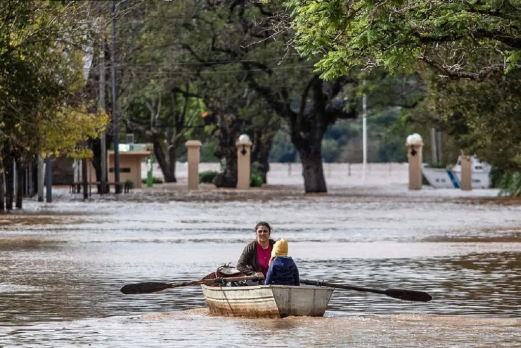 Aguas arriba indemnizan, aguas abajo destruyen: la asimetría de Salto Grande