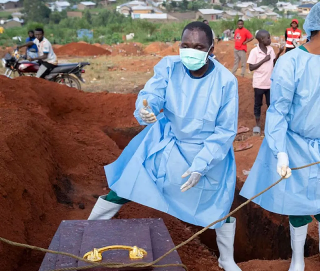 Alarma en el Congo: el brote de ébola se extendió y ya dejó más de 4.500 muertos