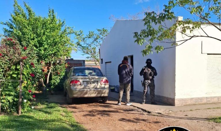 Allanamiento en barrio Tagüé: secuestraron drogas y otros elementos