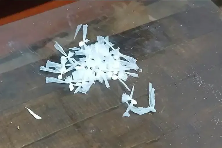 Allanamientos por narcomenudeo en Concordia: secuestraron cocaína, dinero y detuvieron a un menor