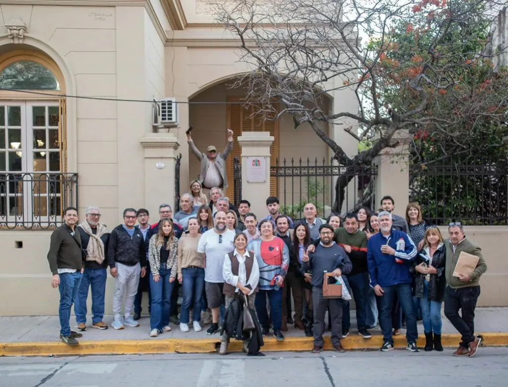 Alta concurrencia a las urnas del personal legislativo
