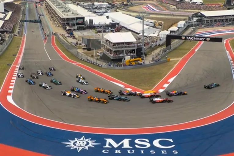 Antonelli ganó en Austin, Colapinto abandonó por daños y se aleja de la zona de puntos