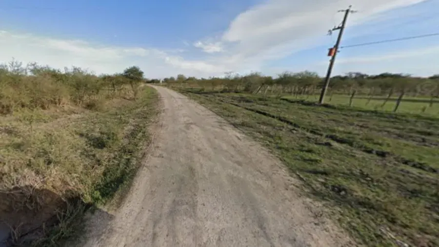 Asesinaron a un hombre en un camino rural de Feliciano y detuvieron a un sospechoso