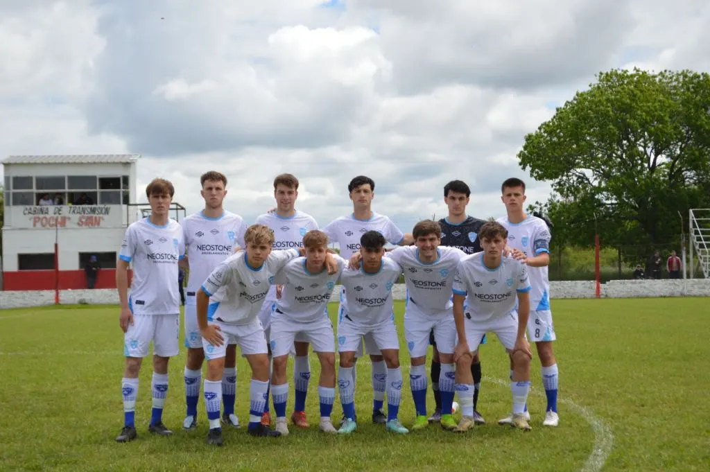 Asociación Deportiva y Cultural confirmó su gran presente y metió a la Sub-17 y Sub-20 en Semifinales