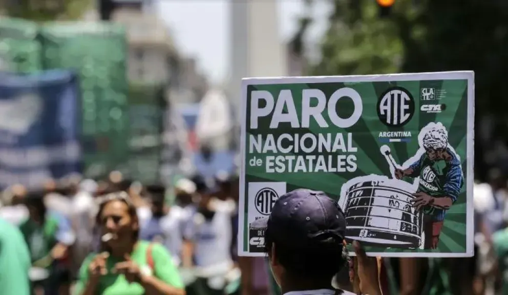 ATE convocó a un paro nacional para el jueves contra el DNU 70/23