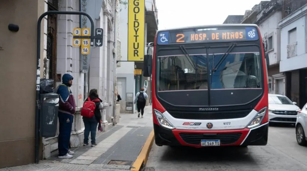 Aumenta el boleto de colectivo en Santa Fe: valores del nuevo cuadro tarifario
