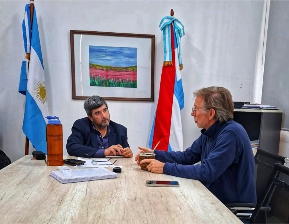 Bahillo sigue en carrera. Reunión con Fuertes y narrativa intacta