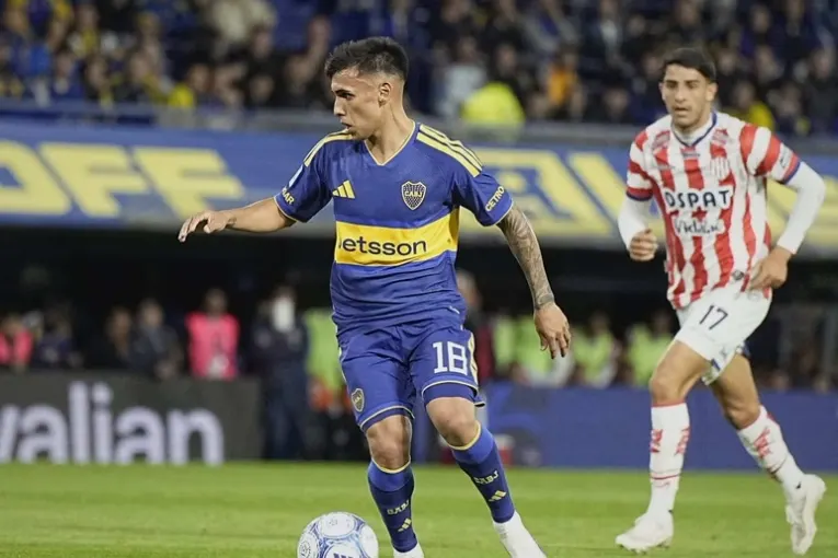 Boca recibe a Talleres (C), con la posibilidad de trepar a lo más alto en la tabla anual