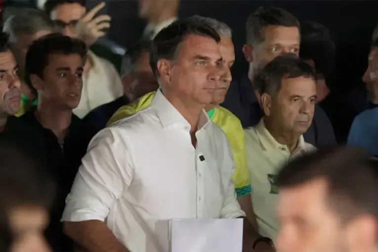 Bolsonaro dijo que pedirá «anulación» de las elecciones en Brasil