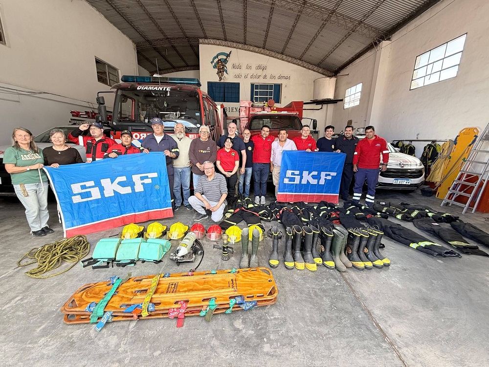 Bomberos Voluntarios de Diamante: Nuevo móvil y equipamiento