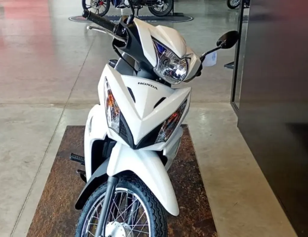 Buscan una Honda Wave blanca robada en Concepción del Uruguay