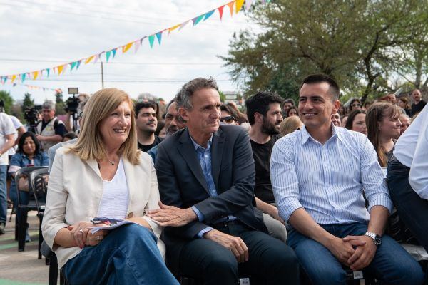 Cáceres hizo una lectura política de la inauguración del paseo Puerta del Sol
