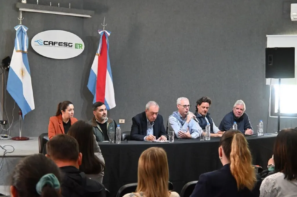 Cafesg concluyó en Concordia el ciclo sobre Salud Mental de Infancias y Adolescencias