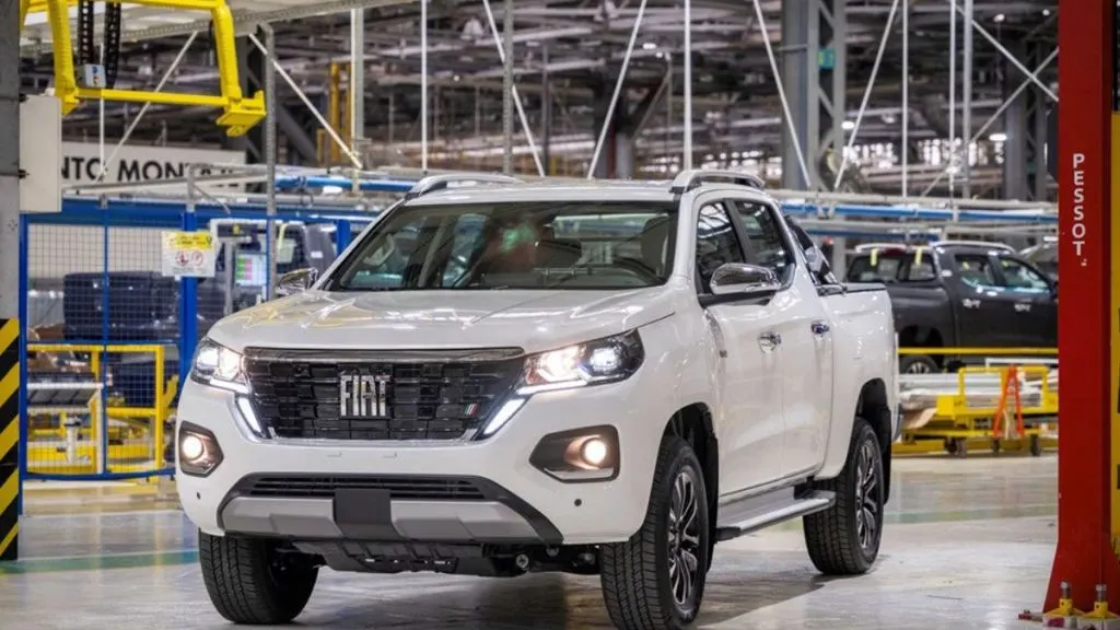 Caída en la demanda: Stellantis frena la producción de sus pick ups en Córdoba