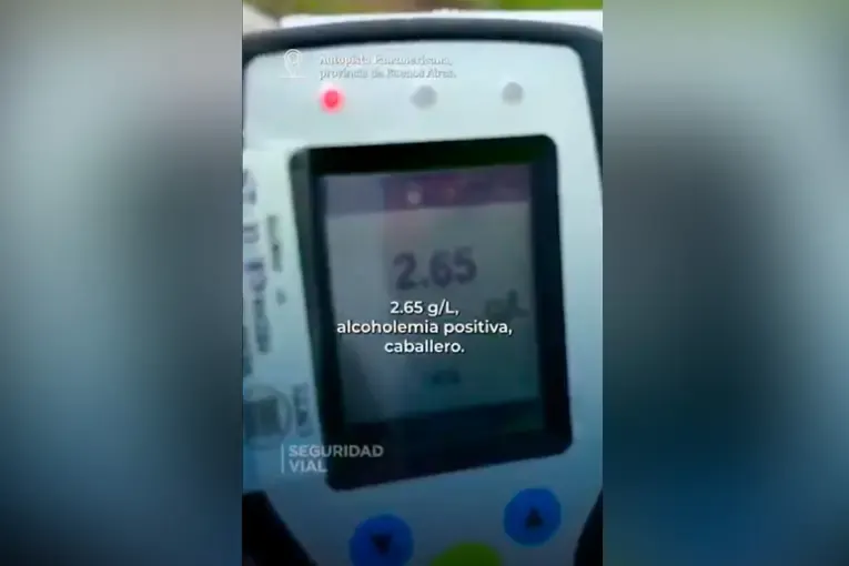 Camionero circulaba de Corrientes a Buenos Aires con una alcoholemia de 2,65 g/l