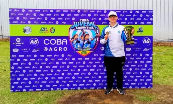 Carlos Della Penna se consagró campeón nacional juvenil de tiro con arco
