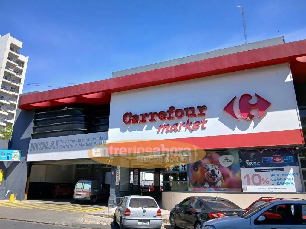 Carrefour abre 24 horas en dos locales clave de Paraná