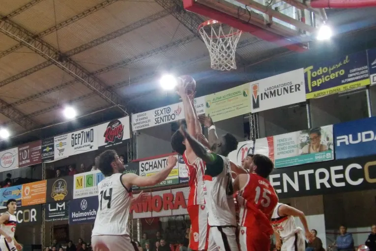 Central Entrerriano cerró los amistosos con una victoria ante Rocamora