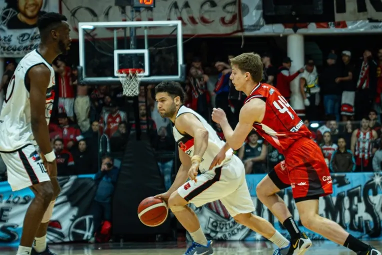 Central Entrerriano tropezó en Mar del Plata y buscará su primer triunfo en el cierre de la gira ante Unión