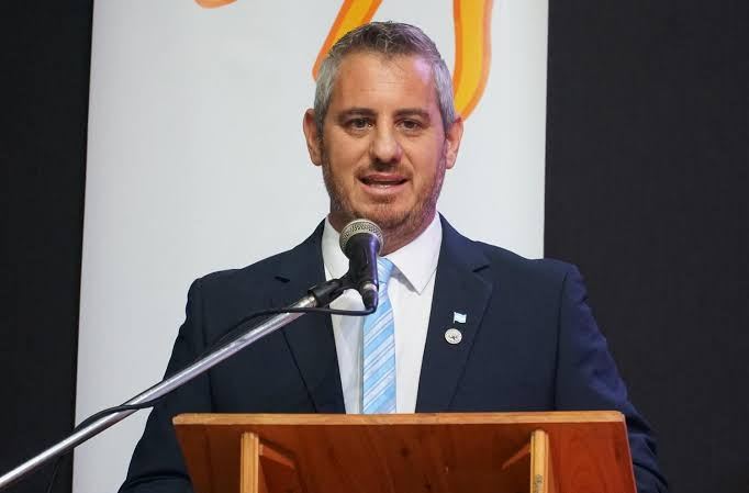 Citaron a declarar al intendente de Colón por el uso de un vehículo oficial