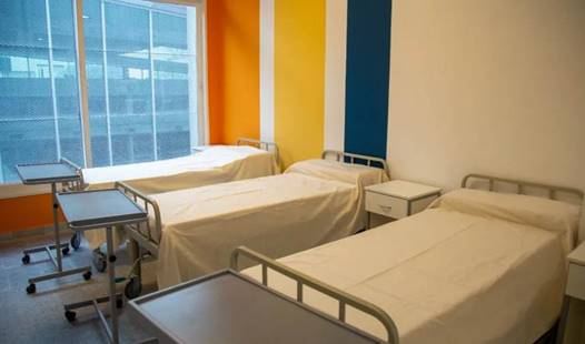 Clínicas privadas anunciaron que suspenderán la atención al PAMI y la obra social dice dialogar para evitarlo