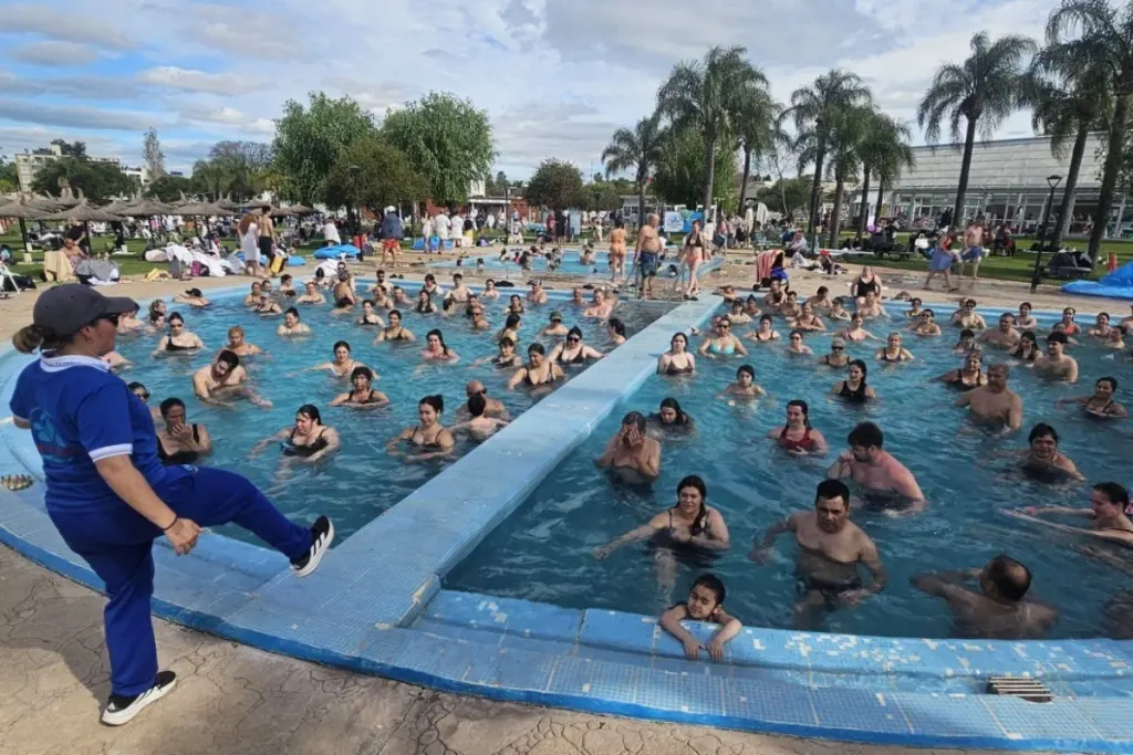 Colón al 70% de ocupación turística y aún sin evacuados. Desde el municipio aclaran “versiones periodísticas erróneas”