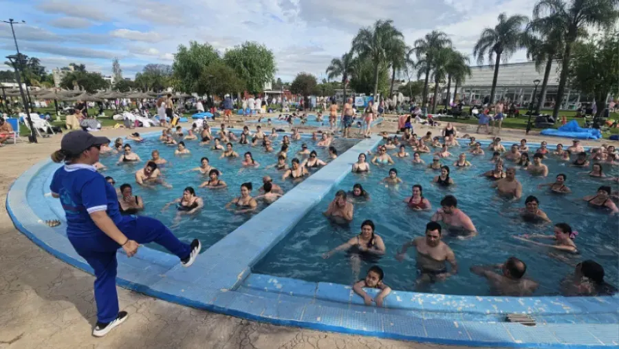 Colón alcanzó el 70% de ocupación turística durante el fin de semana largo y confirmó que no hay evacuados