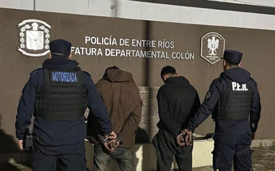 Colón: Detuvieron a dos hombres por robar cables del alumbrado público e investigan a un tercero por su comercialización