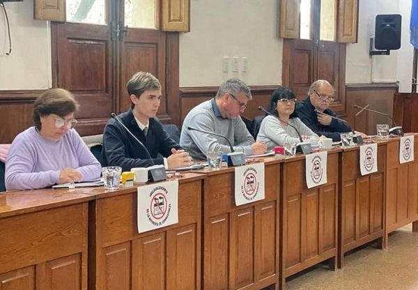 COLÓN: La oposición aprobó postergar el pago de la habilitación turística 2027 en 12 cuotas sin intereses