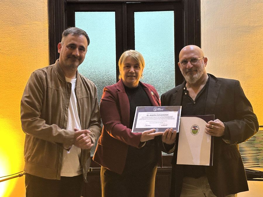 Colón profundizó el legado de Alejo Peyret con la presentación del libro de Américo Schvartzman