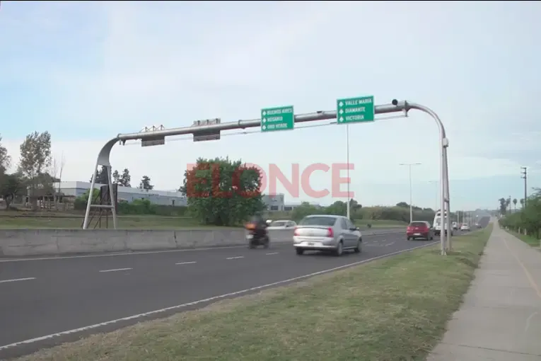 Comenzó el cobro de fotomultas en el acceso a Oro Verde: cuánto cuestan y qué infracciones se sancionan