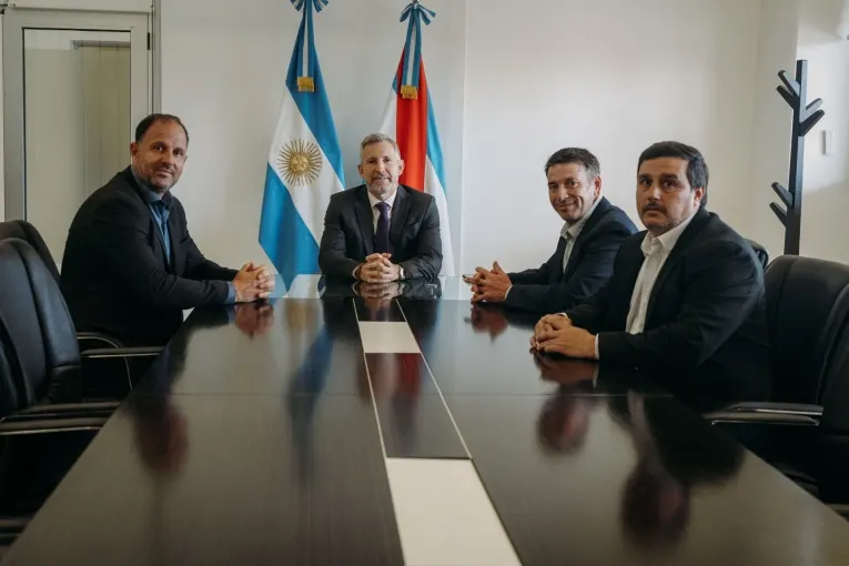 Con el aval de Frigerio, la Cooperativa de Pueblo Belgrano ejecutará una histórica obra cloacal