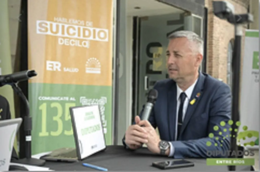 Con una radio abierta, Diputados acompañó la Jornada por la Salud Mental en La Vieja Usina