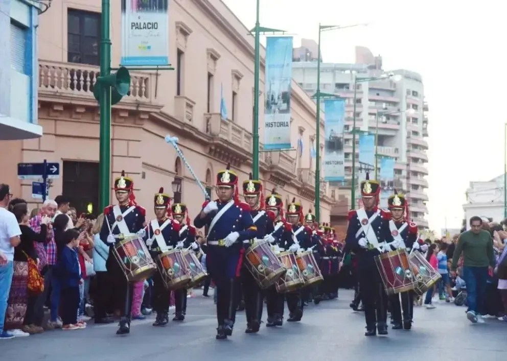 Concepción del Uruguay: postergaron el homenaje a Urquiza en el que iba a cantar Emanuel Noir