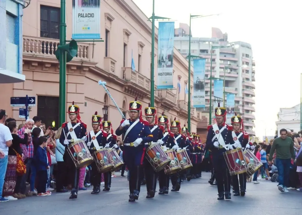 Concepción del Uruguay: postergaron el homenaje a Urquiza en el que iba a cantar Emanuel Noir