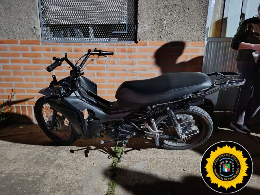 Concepción del Uruguay: secuestraron una motocicleta tras una peligrosa fuga que terminó con un menor entregado a sus padres