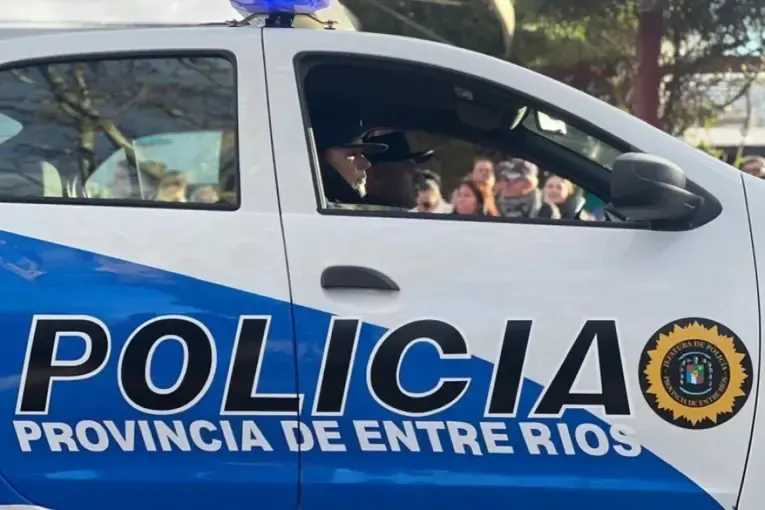 Concordia: conducía alcoholizado, chocó contra un auto y una moto y le retuvieron el vehículo