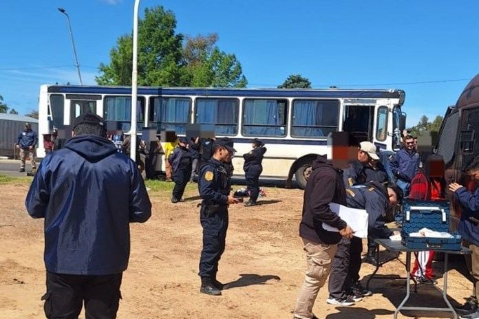 Concordia: la encargada de una cuadrilla de cosecha llevaba 60 envoltorios de cocaína