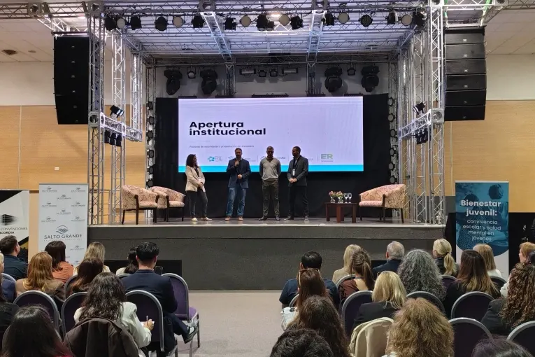 Concordia reúne a municipios de todo el país en un encuentro sobre convivencia escolar y salud mental juvenil