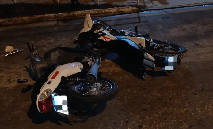Conductora debió ser hospitalizada tras el choque entre dos motos en Concordia